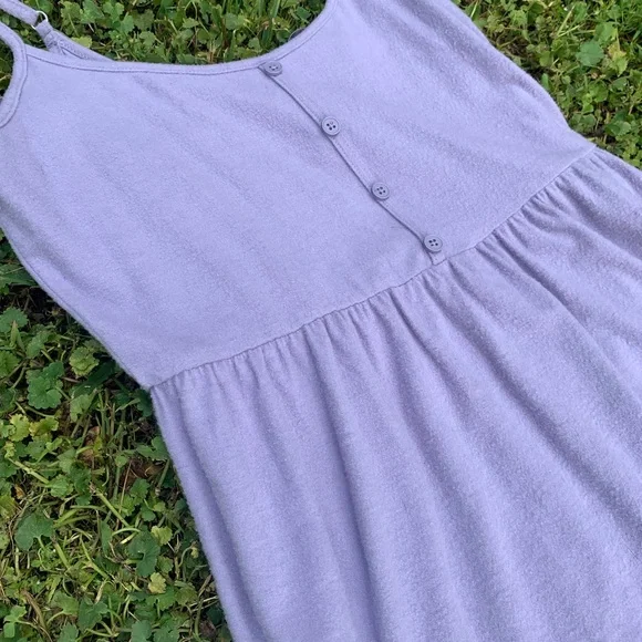 Lilac purple dress - Picture 2 of 2